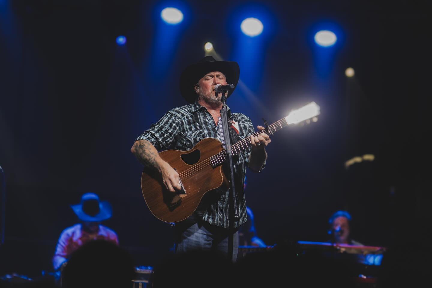 Tracy Lawrence